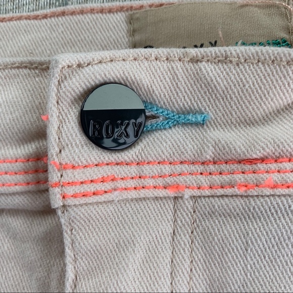 Pink‎ Roxy Shorts - Picture 4 of 4